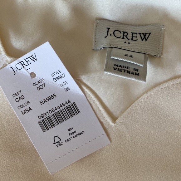 J. Crew Factory Scalloped cami top in size 22 and 24 plus size - Picture 4 of 7